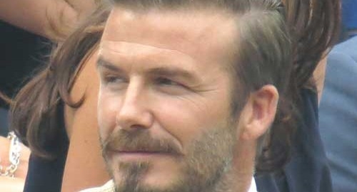 Beckham treats people to: coffee!