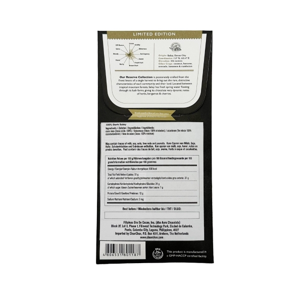 A bar of dark chocolate with saloy flavour from the brand Auro